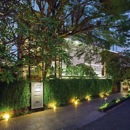 Miers Kuningan, Artotel Curated